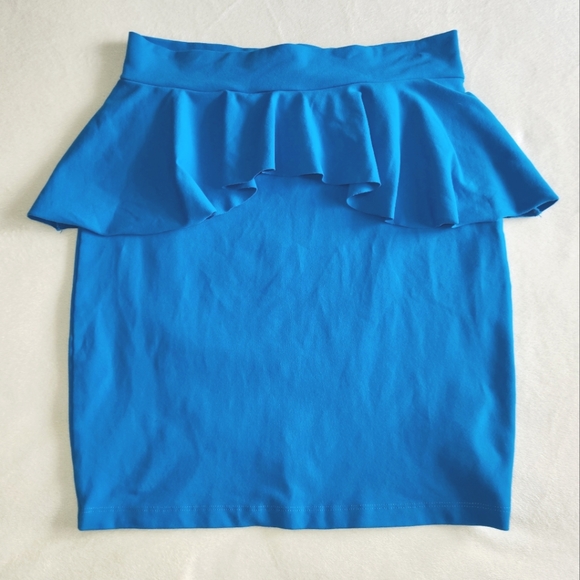 Bebe Pemblem High Waist Skirt - Picture 1 of 4